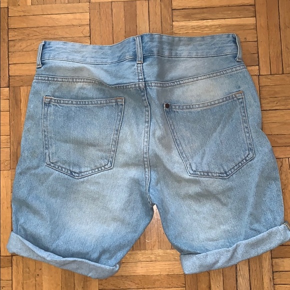 Short - Picture 2 of 3